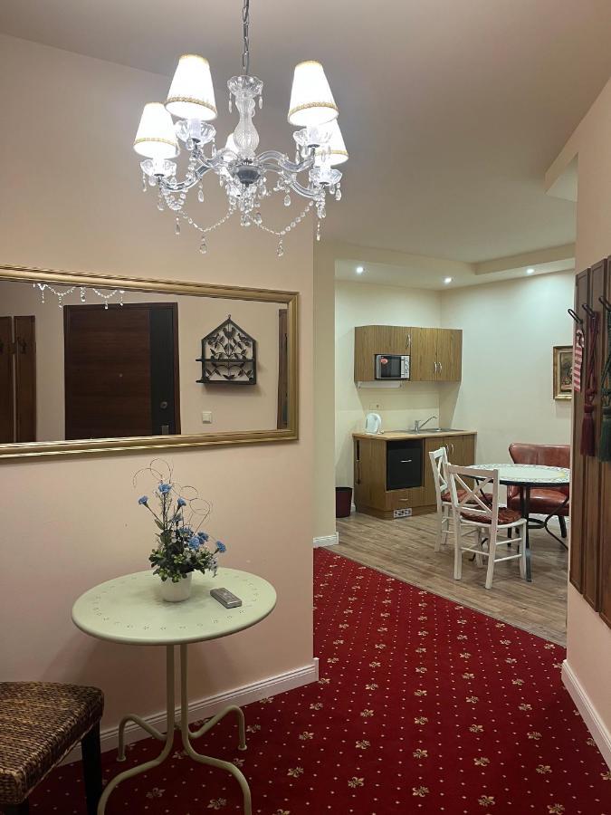 Hotel Al Faro Lodge Am See Podersdorf am See Bagian luar foto