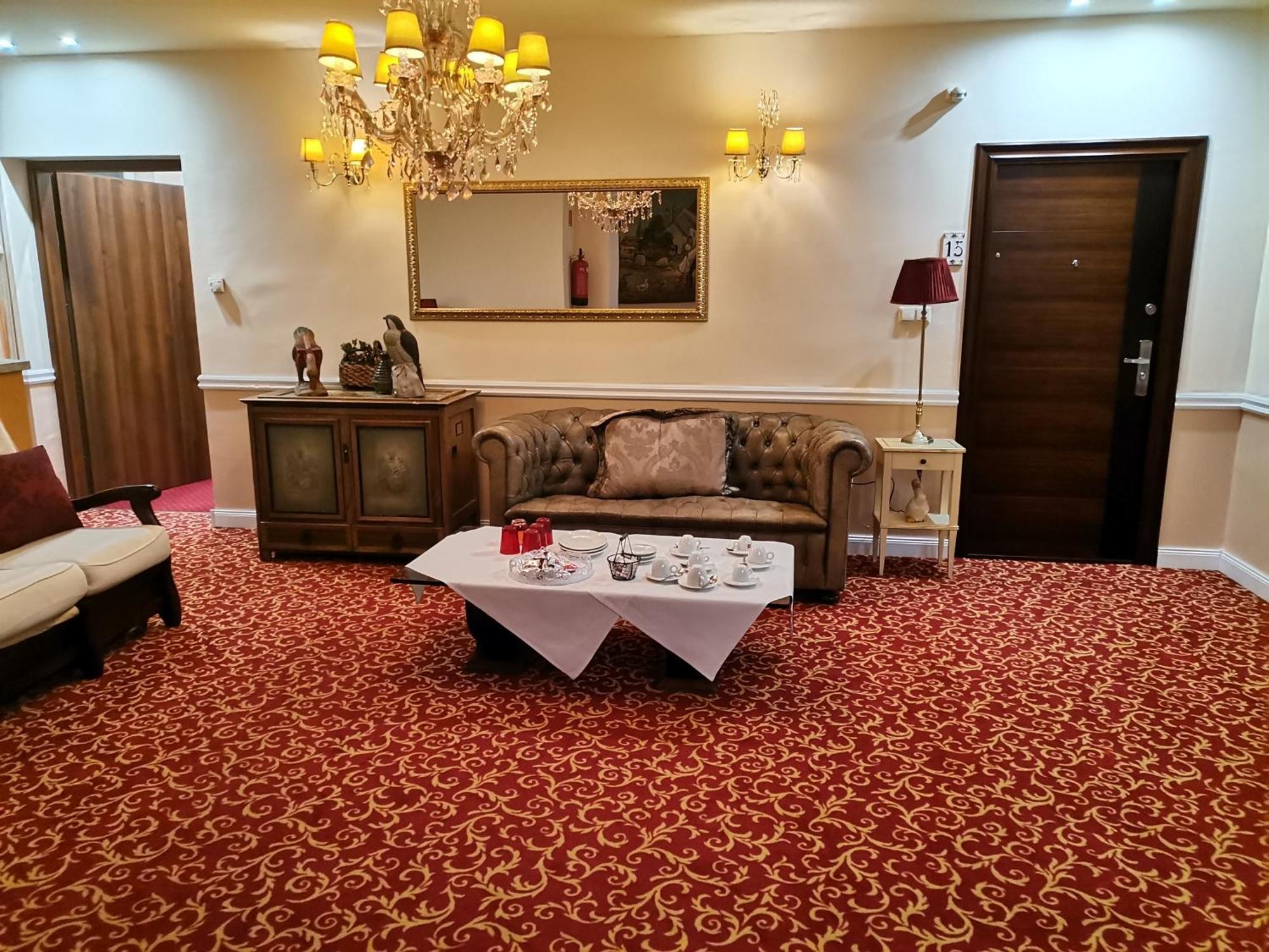 Hotel Al Faro Lodge Am See Podersdorf am See Bagian luar foto