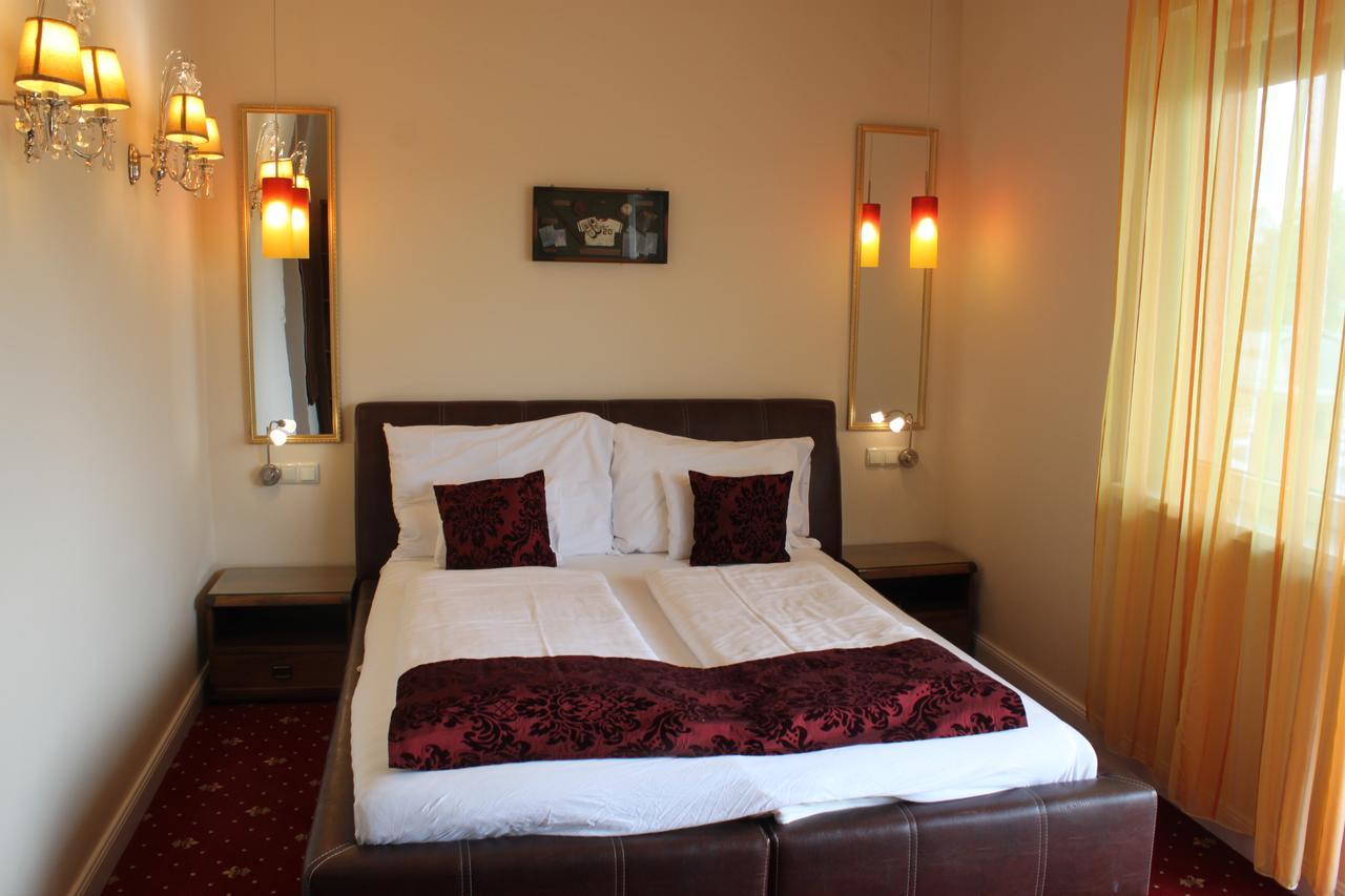 Hotel Al Faro Lodge Am See Podersdorf am See Bagian luar foto