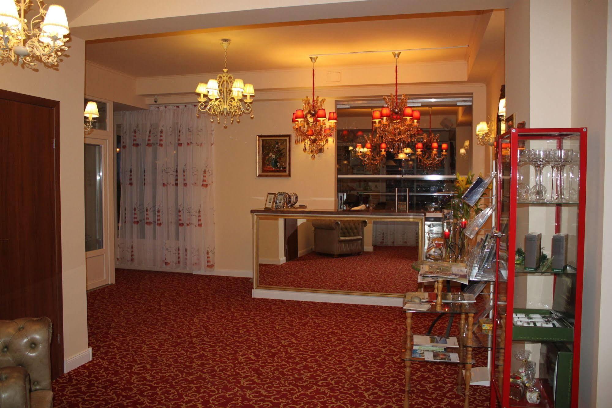 Hotel Al Faro Lodge Am See Podersdorf am See Bagian luar foto